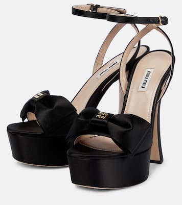 Sandali in raso con logo e platform | Miu Miu