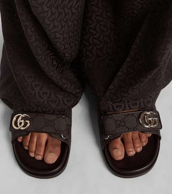 Mules Double G en toile GG Canvas | Gucci