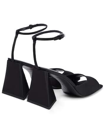 Sandali slingback Piper in raso | The Attico