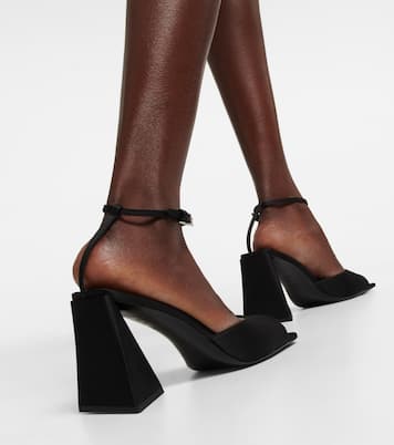 Sandali slingback Piper in raso | The Attico