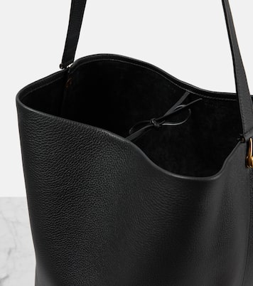 Tote Hook NS Large aus Leder | The Row