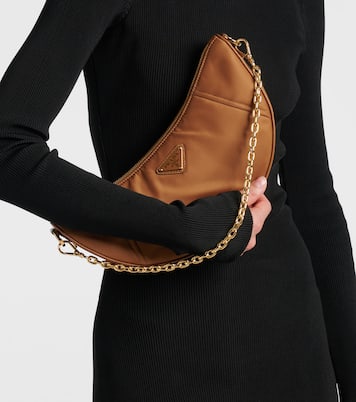 Schultertasche Demi-Lune aus Re-Nylon | Prada