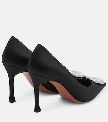Pumps Camelia aus Satin | Amina Muaddi