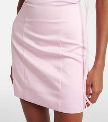 Robe en satin à fleurs | Rotate