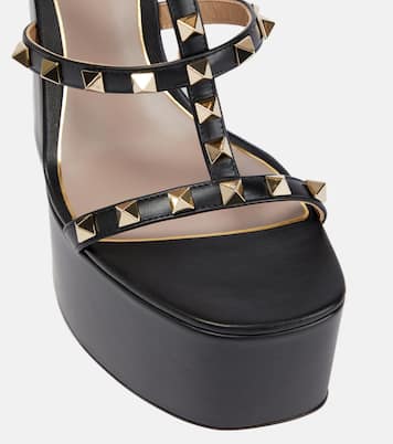 Sandales Rockstud à plateau en cuir | Valentino Garavani