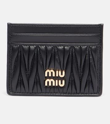Logo matelassé leather card holder | Miu Miu