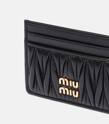 Logo matelassé leather card holder | Miu Miu