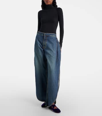 Criss Cross velvet Mary Jane flats | Alaïa