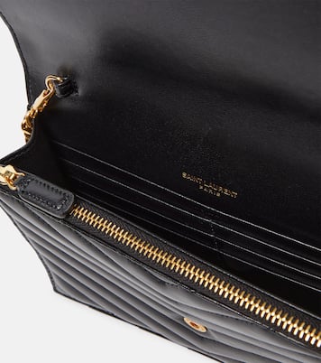 Cassandre Envelope leather wallet on chain | Saint Laurent
