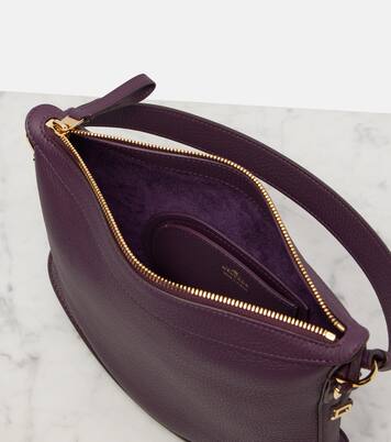 Pin Small leather tote bag | Delvaux