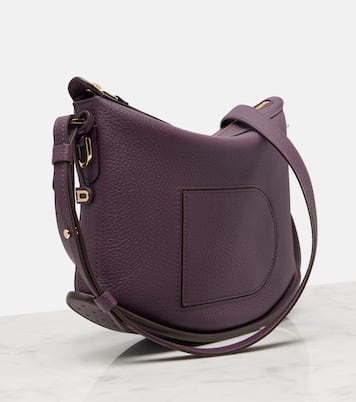 Pin Small leather tote bag | Delvaux