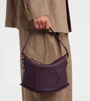 Pin Small leather tote bag | Delvaux