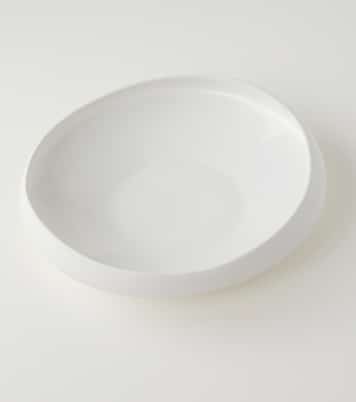Irregular porcelain bowl | Serax
