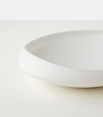 Irregular porcelain bowl | Serax