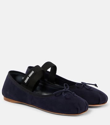 Ballerine in suede con logo | Miu Miu