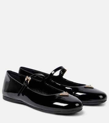 Zapatos planos Mary Jane de charol | Prada