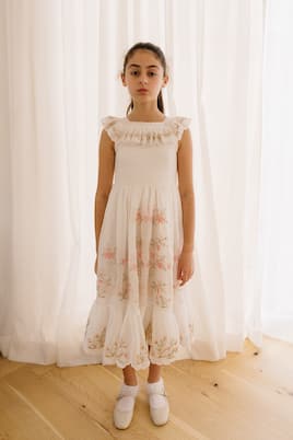 Besticktes Kleid aus Leinen | Petite Amalie  