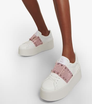 Rockstud Untitled leather platform sneakers | Valentino Garavani