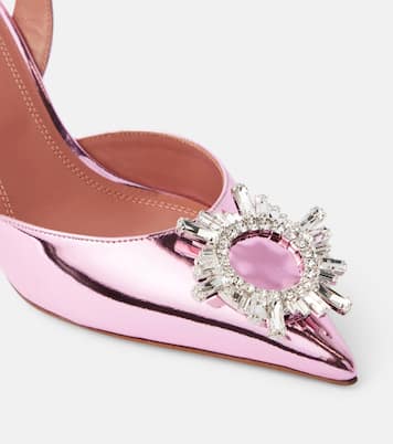 Pumps slingback Begum Sling 70 in pelle metallizzata con cristalli | Amina Muaddi