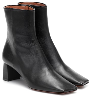 Boomerang leather ankle boots | Vetements