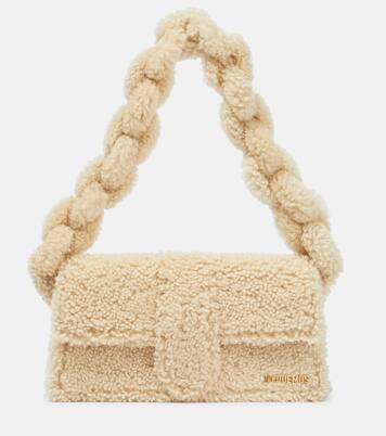 Borsa a spalla Le Bambidou in shearling | Jacquemus
