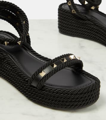 Alpargatas con cuña Rockstud de piel | Valentino Garavani