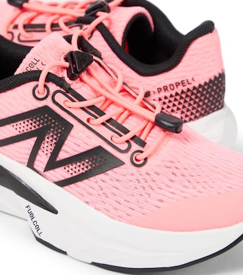 Bungee FuelCell Propel V5 running shoes | New Balance Kids