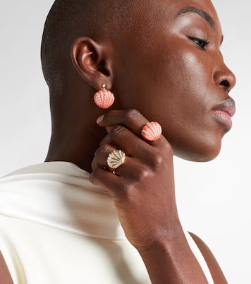 Chevalière Coquillage 18kt gold ring with diamonds | Yvonne Léon