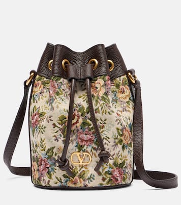 VLogo Signature Small canvas bucket bag | Valentino Garavani