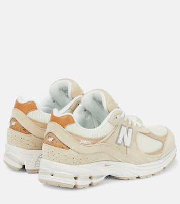 2002R leather sneakers | New Balance