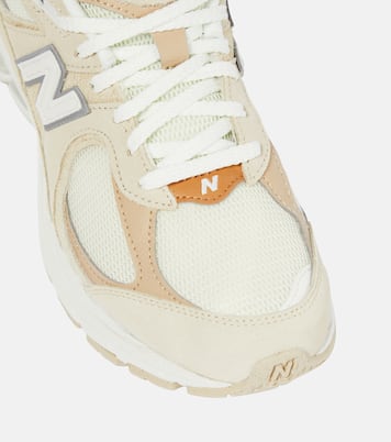 2002R leather sneakers | New Balance