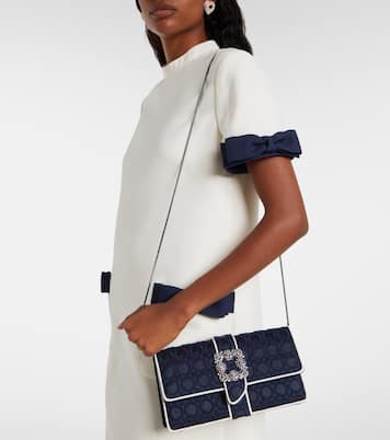 Clutch Capri Mini de satén adornado | Manolo Blahnik