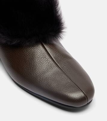 Shearling-lined leather ankle boots | Toteme