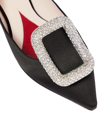 Viv’ Choc embellished satin ballet flats | Roger Vivier