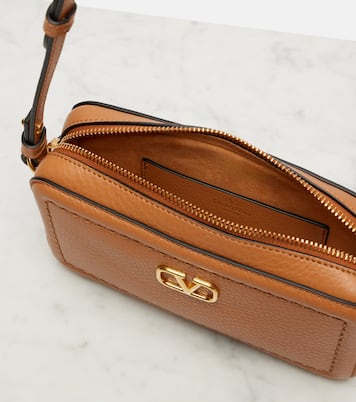 Schultertasche Alltime Mini aus Leder | Valentino Garavani