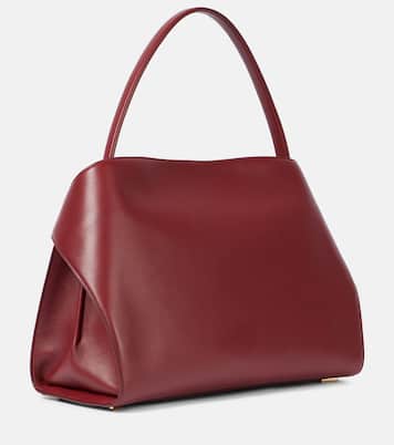 Hug Large leather shoulder bag | Ferragamo