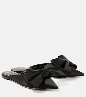 Slippers Un Chateau Bow aus Satin in Schwarz Valentino Garavani Mytheresa