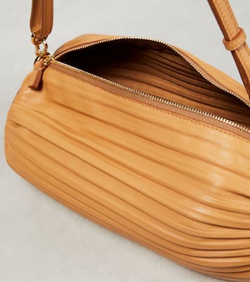 Bracelet pleated leather shoulder bag | Loewe