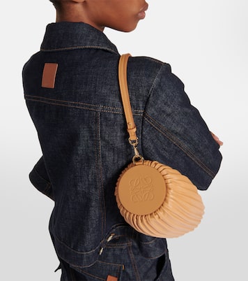 Bracelet pleated leather shoulder bag | Loewe