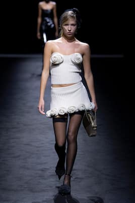 Rose-appliqué wool miniskirt | Blumarine