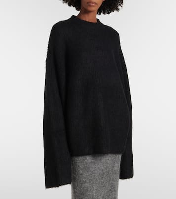 Pull oversize | Entire Studios