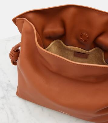 Pochette Flamenco Medium en cuir | Loewe