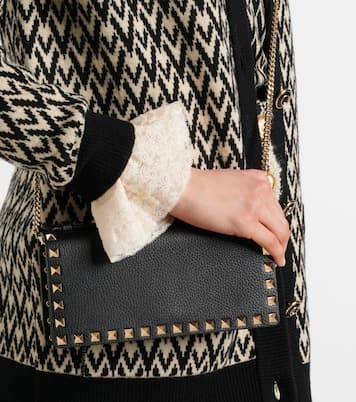 Rockstud leather wallet on chain | Valentino Garavani