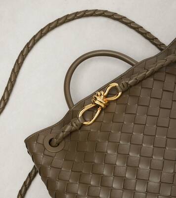Andiamo Intrecciato Medium leather tote bag | Bottega Veneta