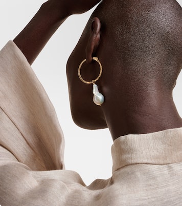 14kt gold hoop earrings with Baroque pearls and diamonds | Mateo