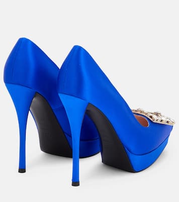Escarpins en satin à ornements | Roger Vivier