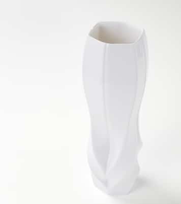 Braid Medium vase | Zaha Hadid Design