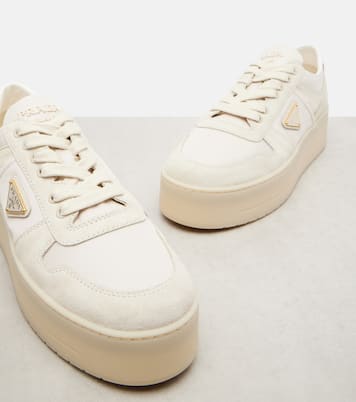 Sneakers Downtown Bold in Re-Nylon e suede | Prada