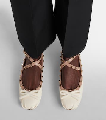 Ballerinas Rockstud aus Leder | Valentino Garavani