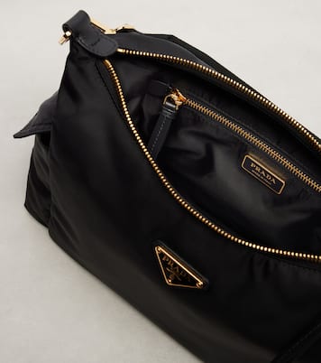حقيبة كتف Prada Explore Re-Nylon Large | Prada